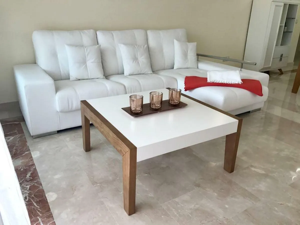 Beautiful Apartment In Costa Del Sol,300M From Sea Estepona