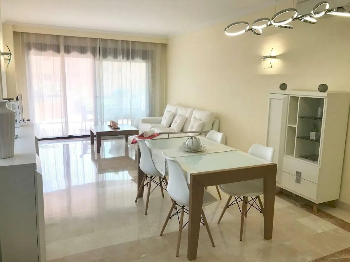 Beautiful Apartment In Costa Del Sol,300M From Sea Estepona Spain