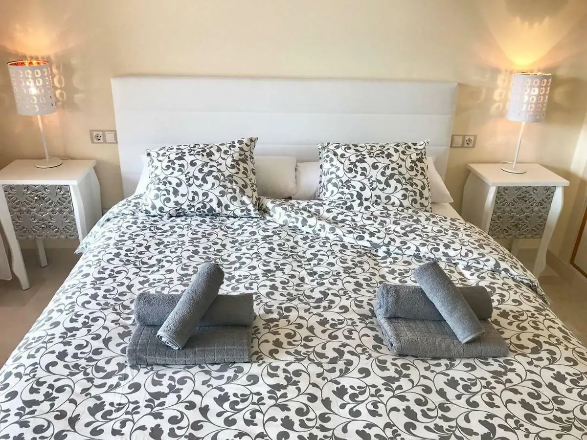 Beautiful Apartment In Costa Del Sol,300M From Sea Estepona 0*,  Spain